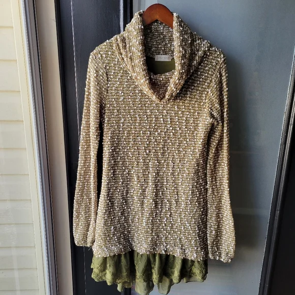 Altar'd State Green/White SWEATER DRESS Size Large Long Sleeve Lace Trim Floral - Picture 2 of 9